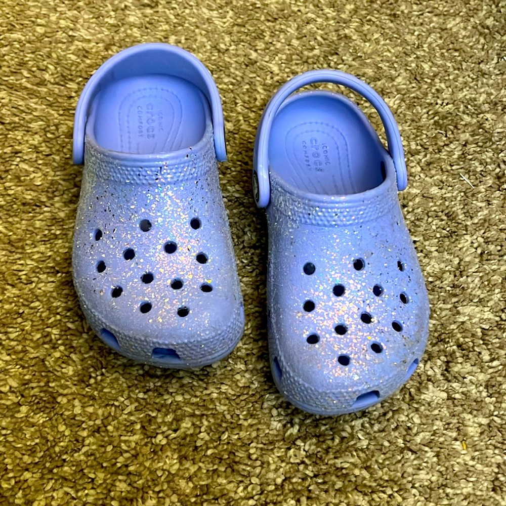 Girls size 10 purple glitter crocs worn a handful of times